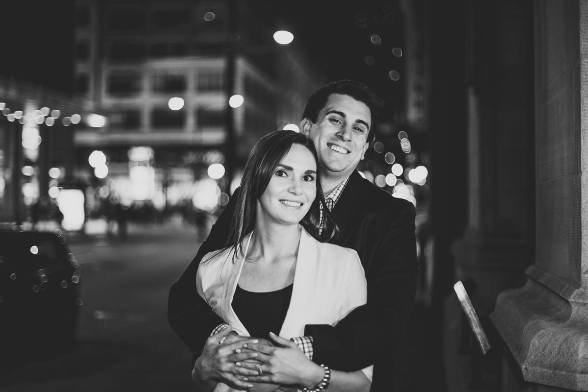 chicago engagement photography session photography matt holly night (32)