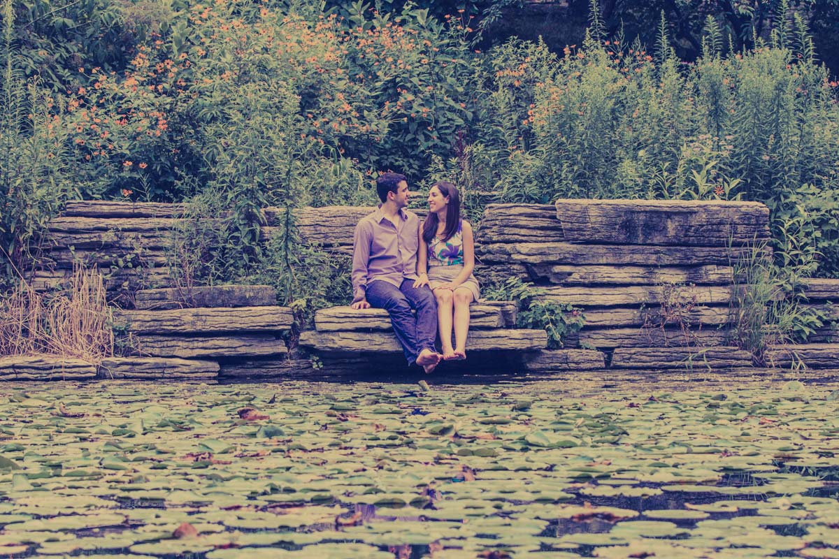 lincoln park engagement session lilly pond (2)