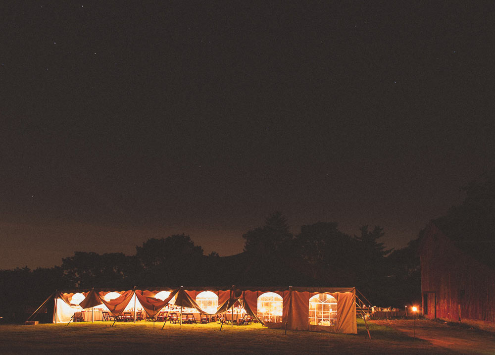 farm-wedding-photography-barn-film-look-(114-(2)