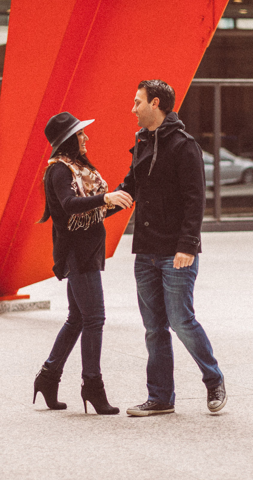 federal plaza engagement session chicago