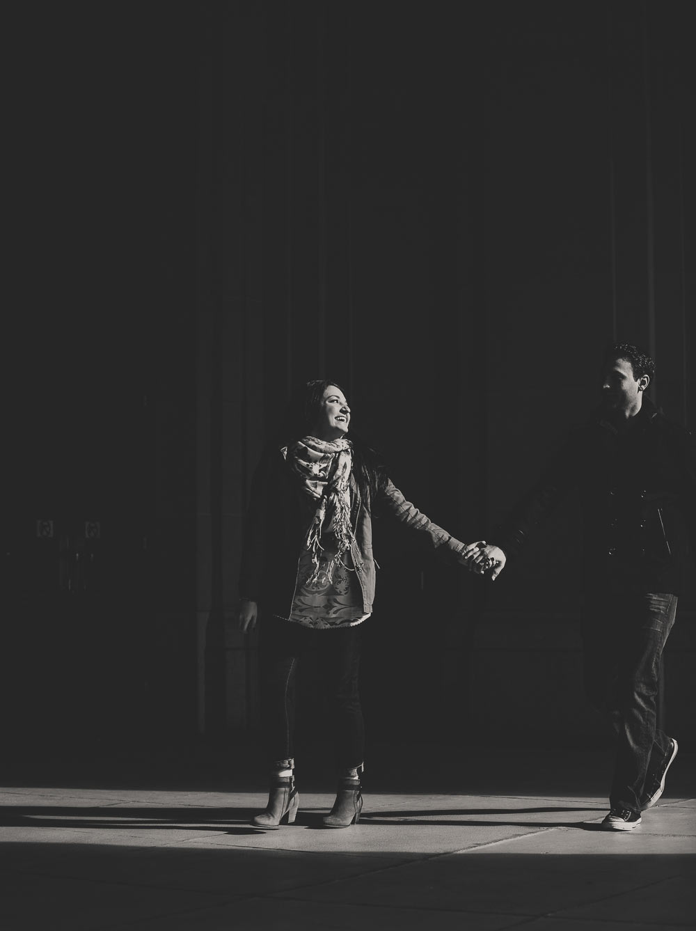 chicago engagement photo union station (4)